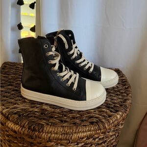 Rick Owen’s High Top Leather Shoes Size 8